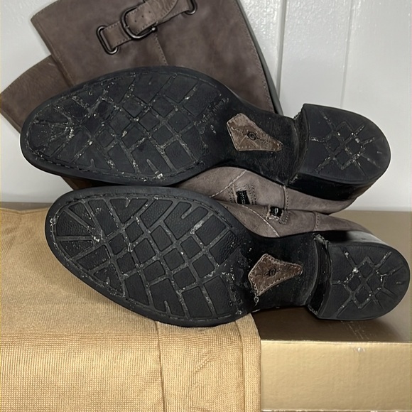 Born Crown Sosie Tall Boots Brown Leather Size 8 - Picture 6 of 10